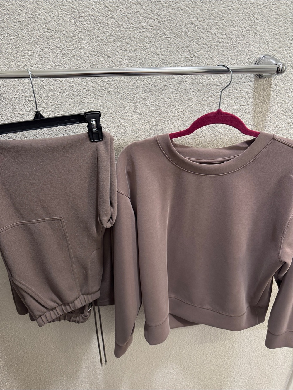 Women’s A New Day Taupe Lounge Set Sweatshirt and draw string pants